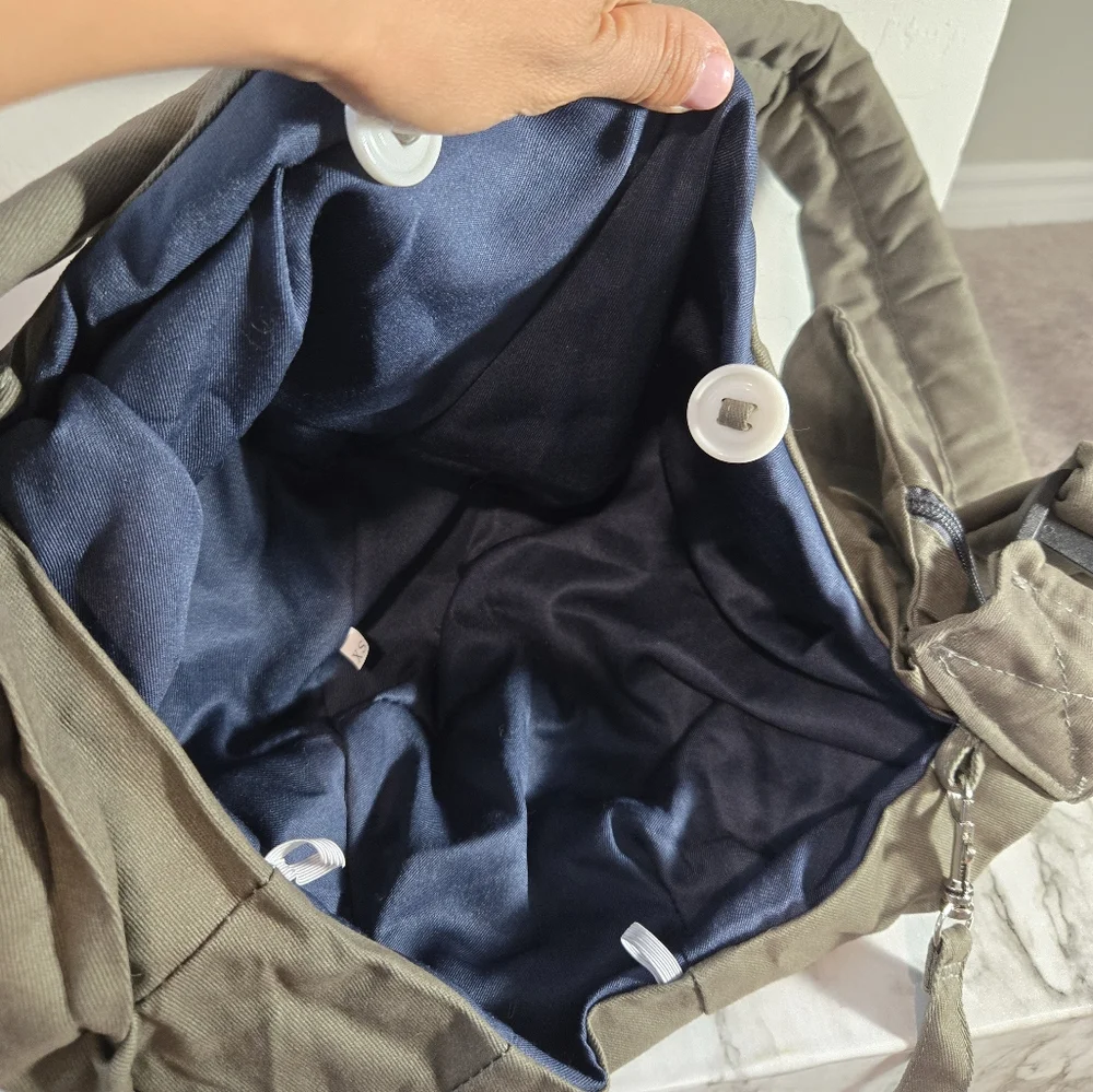 Pet Carrier Sling Bag in Gray